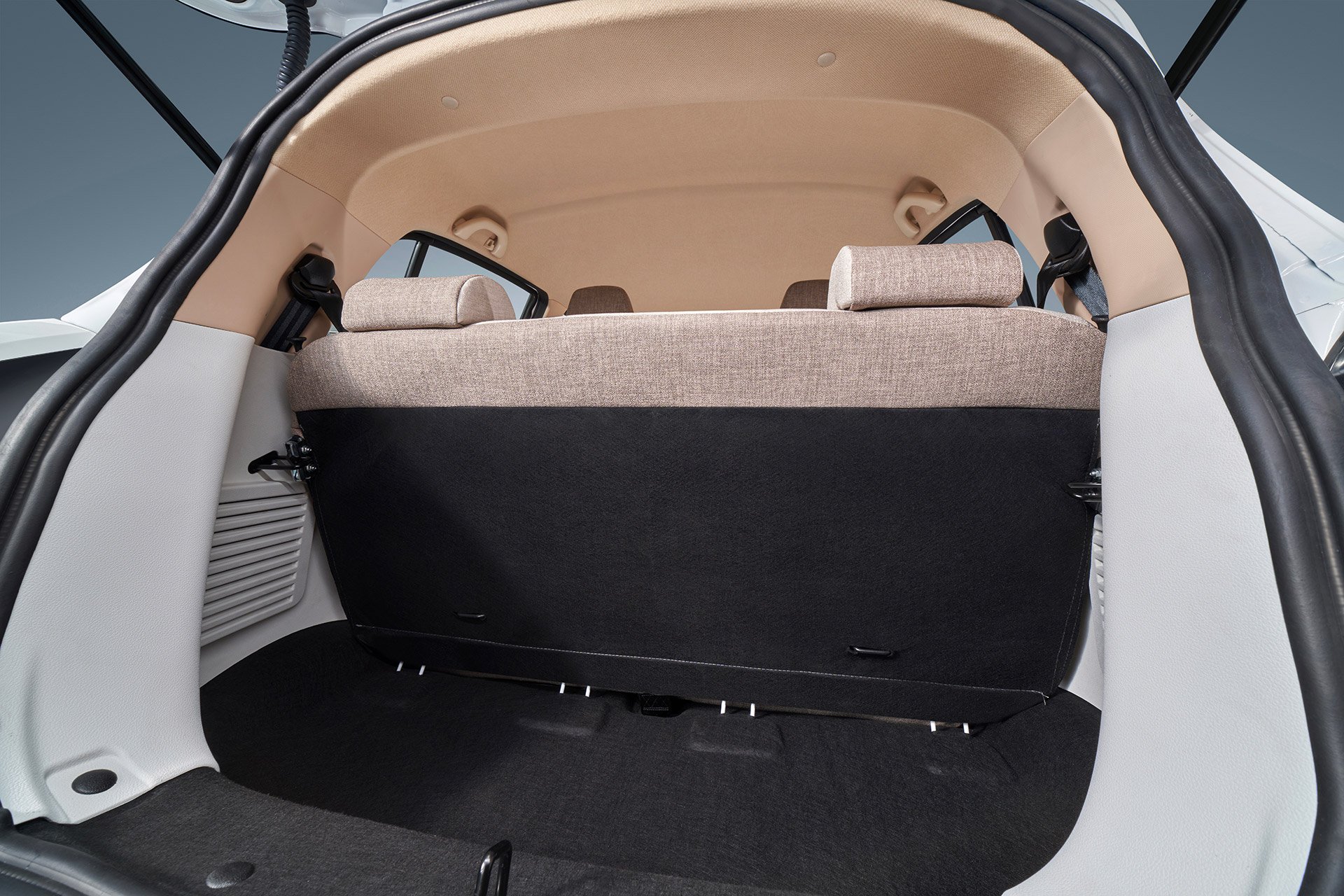 BAW E7 Pro interior — controls