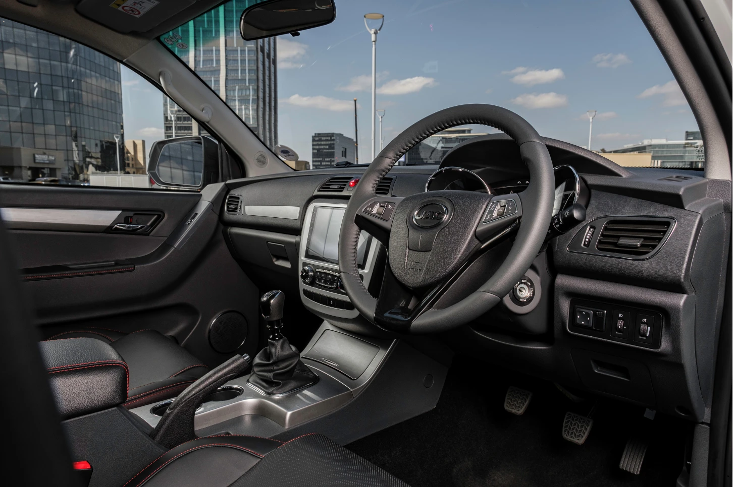 JAC T8 — detail 6