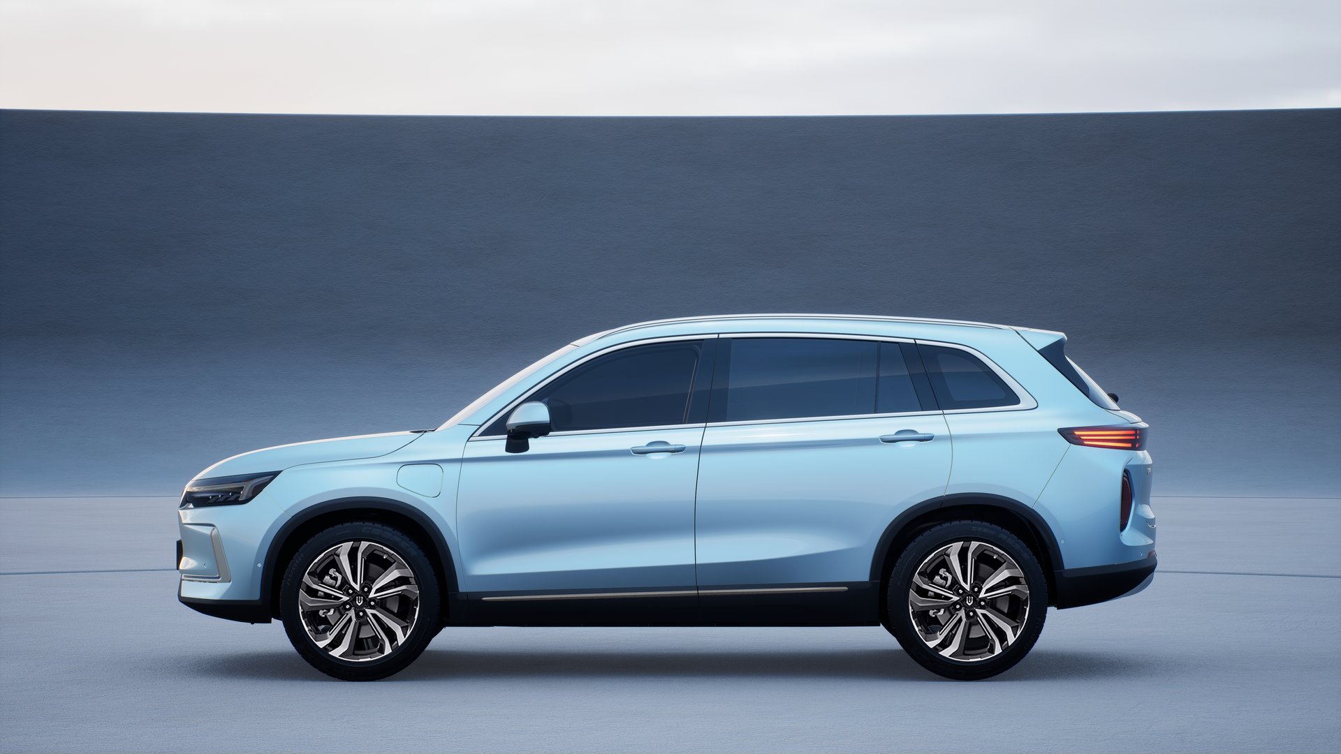 Skyworth E6 side profile — light blue finish